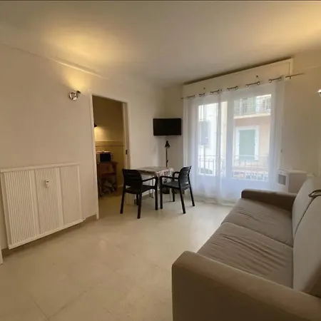 C048 Studio Spacieux Proche Plages Et Palais Cannes Exterior photo